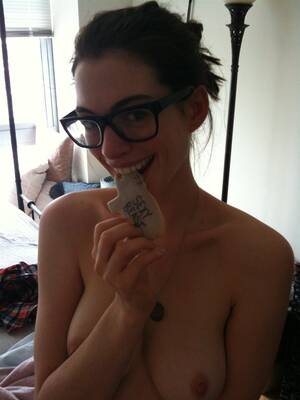 anne hathaway - QH2N on X: \