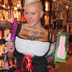 Bambi Ink - Bambi Ink Pornstar biography pics and videos - WorldSex.com