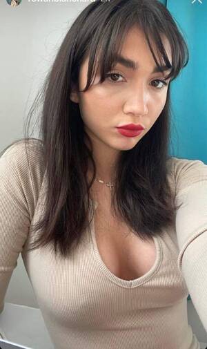 2016 Rowan Blanchard Porn - Rowan Blanchard : r/CelebsWithPetiteTits