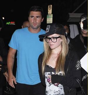 Avril Lavigne Lesbian Porn - AVRIL LAVIGNE WANTS ANOTHER WEDDING LIKE HER FIRST ONE â€“ Janet Charlton's  Hollywood, Celebrity Gossip and Rumors