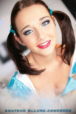 amateur allure swallow - Happy Halloween: Alice Swallows Cum in Wonderland