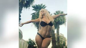 ashley tisdale on nude beach - Best and worst celebrity beach bodies (okay mostly best)