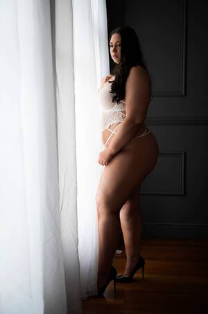 bbw boudoir nudes - Sexy curvy plus size boudoir â€” Sydney Glamour Photography