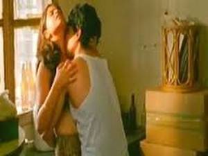 Indian Neighbour Porn - Neighbour Indian Bhabhi Taking Shower Secretly Recorded by Neighbor