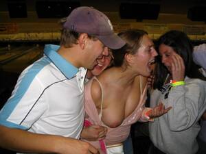 frat party - Frat party flash Porn Pic - EPORNER