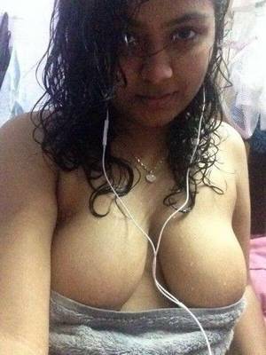 beautiful indian girl naked gallery - Beautiful Indian desi college girls free nude images galleries. Amateur desi  school girl naked pics