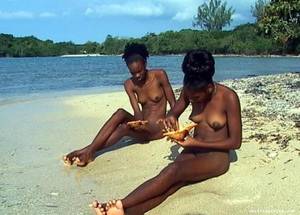 black lady naked at beach - Black African naked women - Pictures The Photo and Video Album
