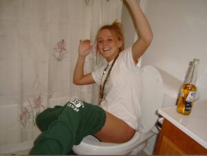 Blonde Toilette - Pic. #Porn #Girl #Girls #Teen #Toilet #Bowl #Toilets #Young #Blonde #Peeing  #Pissing, 239003B â€“ Teen Girls Pissing Porn (Young Teens Toilet Peeing)