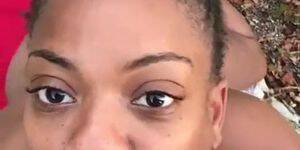 beach ebony facial - Ebony mother gets facial in public at the beach - Tnaflix.com