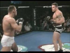 Brink Porn - Rich Franklin vs Aaron Brink with a wierd ending - old school Ace at  220lbs. : r/MMA