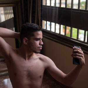 hq nudist - OnlyFans Says It Is Banning Sexually Explicit Content - The New York Times