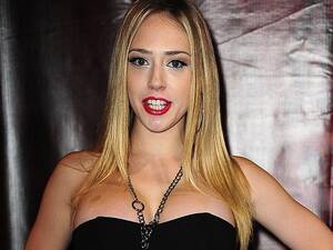 Kagney Linn Karter Before Porn - Porn Star Kagney Linn Karter Dead at 36 After Suicide