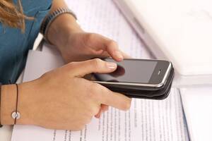 candid hd nudist teenagers - Teens Trade Naked Selfies for Mugshots - Bloomberg