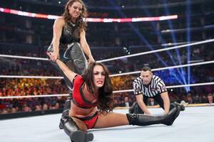 Brie Bella Stephanie Mcmahon Porn - Brie Bella stretched by Stephanie McMahon : r/WrestlingHumiliation