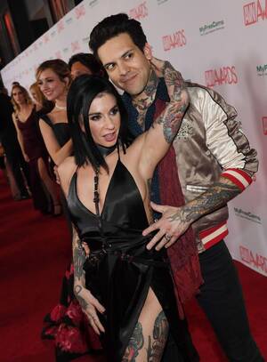 Clothed Male Porn Star - How to Become a Male Porn Star, According to Actual Porn Stars