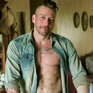 Not Gay Male Porn Stars - Hugh Hunter Wants Gay Porn to Reckon With Its Racism Problem - INTO