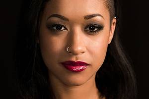 American Actresses Who Did Porn - An American photographer created portraits of actors and actresses from the  Oscars of pornography award ceremony.