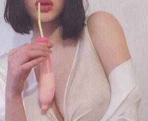 Condom Drinking Porn - Who is this chick drinking cum from a condom #951992 (answered) â€º  NameThatPorn.com