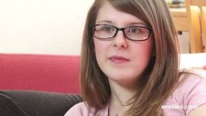 amateur brunette teen dildo - Ersties: Amateur Brunette Girl Masturbates With a Dildo - ç„¡æ–™ãƒãƒ«ãƒŽãƒ“ãƒ‡ã‚ª YouPorn