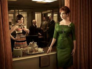 christina hendricks shemale - DRAGON: Mad Men / Christina Hendricks