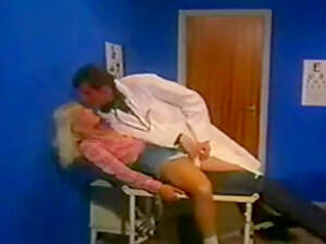 Classic Doctor - Vintage Porn - Young Girl At The Doctor...F70 - TubePornClassic.com