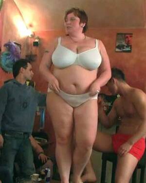 drunken bbw xxx - Shes a drunken slut at this BBW party and shes on her hands and knees  getting fu Porn Pictures, XXX Photos, Sex Images #3009673 - PICTOA