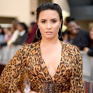demi lovato anal sex - Demi Lovato Posted a Sexy Butt Selfie on Her Instagram Stories