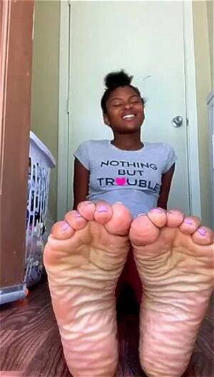 deep wrinkled ebony feet lesbian - Watch Ebony Soles - Feet, Toes, Ebony Porn - SpankBang