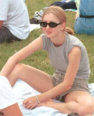 amateur upskirt golf - Upskirt camera