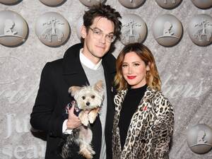 Ashley Tisdale Nude Lesbian - Ashley Tisdale Shares Nude Pregnant Selfie for Her Daughter â€“ SheKnows