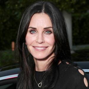 Courteney Cox Celebrity Porn - Courteney Cox's 40-Year Beauty Evolution