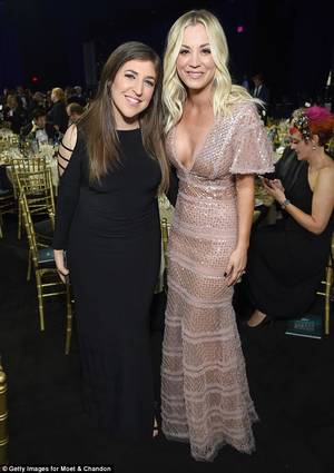 Mayim Bialik Hollywood Nude Porn Captions - The women of the night: Mayim Bialik - who won a Critics' Choice Award