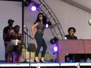 Nadya Suleman Fucking Porn - FYF Fest 2012: Octomom's Crazy Cameo During Eric Andre's Comedy Show â€“ OC  Weekly