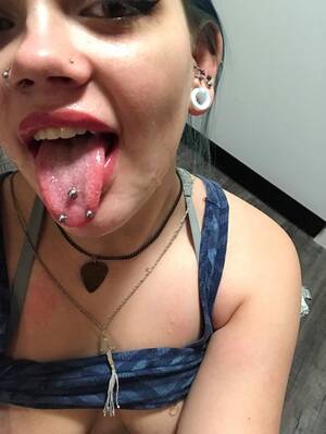 girl facial - Good girls first facial Foto PornÃ´ - EPORNER