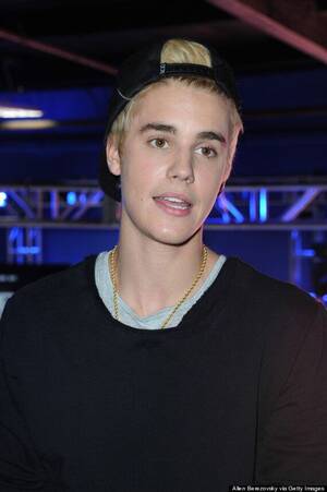 Justin Bieber Gay Porn - Justin Bieber Offered $2 Million To Star In A Gay Porn Film | HuffPost UK  Entertainment