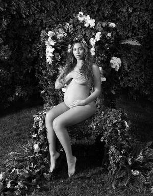 black celebritie naked beyonce knowles - BeyoncÃ© Knowles Nude - 6 Pictures in an Infinite Scroll