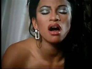 Italian Lesbo Mature - Watch Italian Lesbian - Lesbian Porn, Pretty Brunette, Mature Porn -  SpankBang