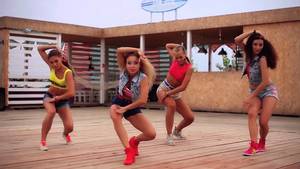 black girls dancing videos - Major Lazer - \