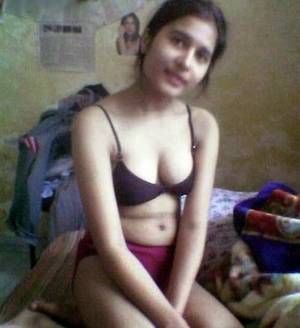gujrati nude desi girls - gujarti desi girl nude pics