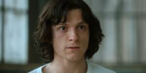 Forced Bisexual Facial - Homophobes Are Mad About Tom Holland's Gay Scene in 'The Crowded Room'