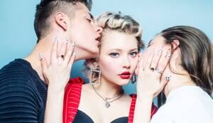 lesbian threesome sex positions - 57 Signs & Rules to Have a Threesome & the Best Three Way Tips & Positions