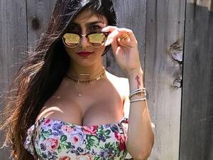 3 Girls Forced Dp Porn - Mia Khalifa Answers 7 Of Your Most Googled Sex Questions | Men's Health