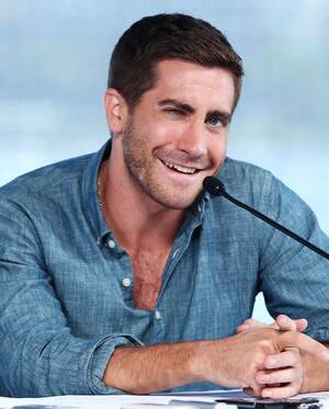 Famous Hairy Gay Porn Star - 40 Celebrities Who Proudly Rock a Hairy Chest