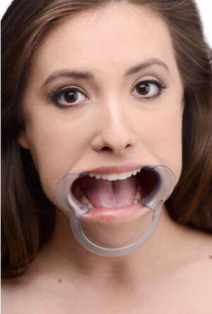 Mouth Dental - Mouth Wide Open Dental Gag â€“ Cum Swing With Me