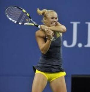 caroline wozniaki anna kournikova upskirt candid - Caroline Wozniacki | Crackbillionair's Blog | Page 3