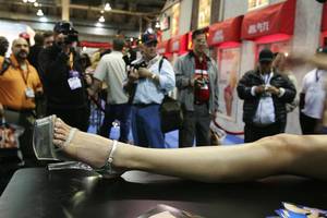 1990s Internet Porn - From ASCII to streaming video: How the Internet created a multi-billion  dollar porn