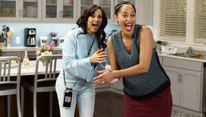 Blackish Tv Show - Q&A: Rashida Jones goes 'Real Housewives' for 'Black-ish' guest spot
