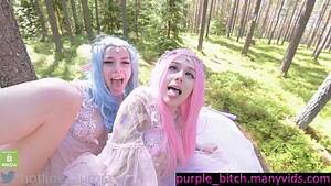 Elf Girls Porn Masterbating - The guy is watching the girls & Beautiful elves masturbate with dragon  dildos - XVIDEOS.COM