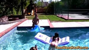 lesbian teen pool hd - Watch Pool party teen lesbian - Hd, Oral, Party Porn - SpankBang