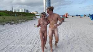 big dick beach - She found a big dick boy at the beach - ThisVid.com
